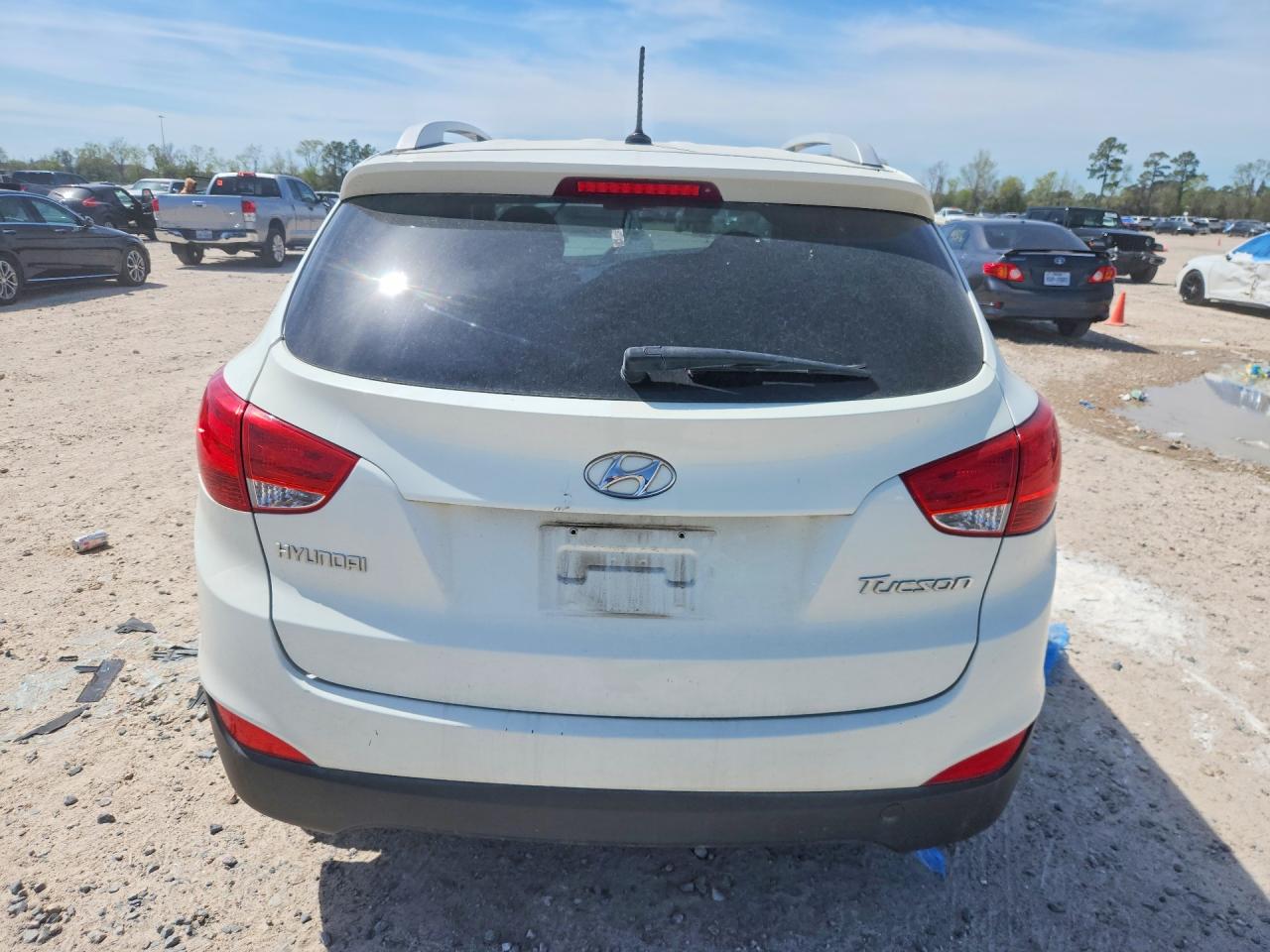 HYUNDAI TUCSON 2011 — 7