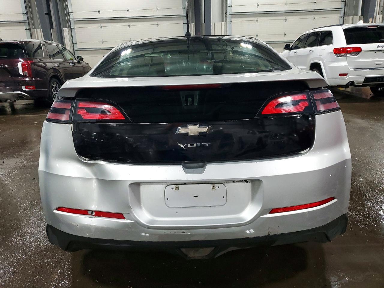 CHEVROLET VOLT 2011 — 7