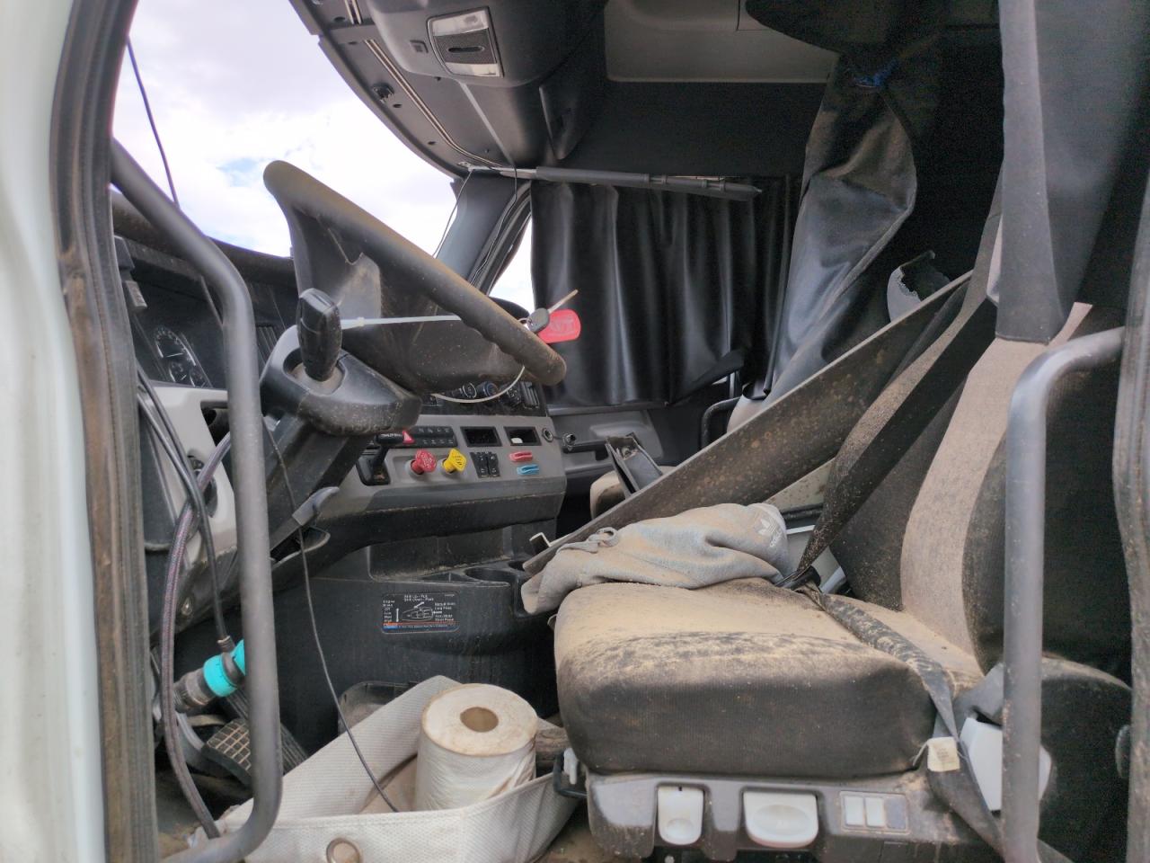 FREIGHTLINER CASCADIA 126 2020 — 6