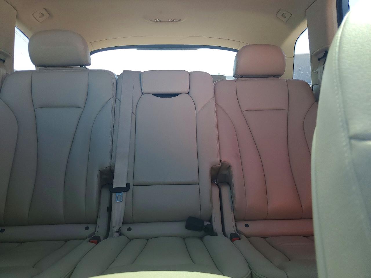 AUDI Q7 2019 — 11