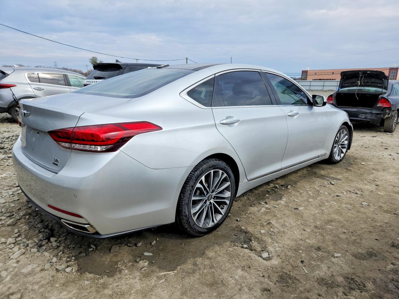 GENESIS G80 2017 — 4