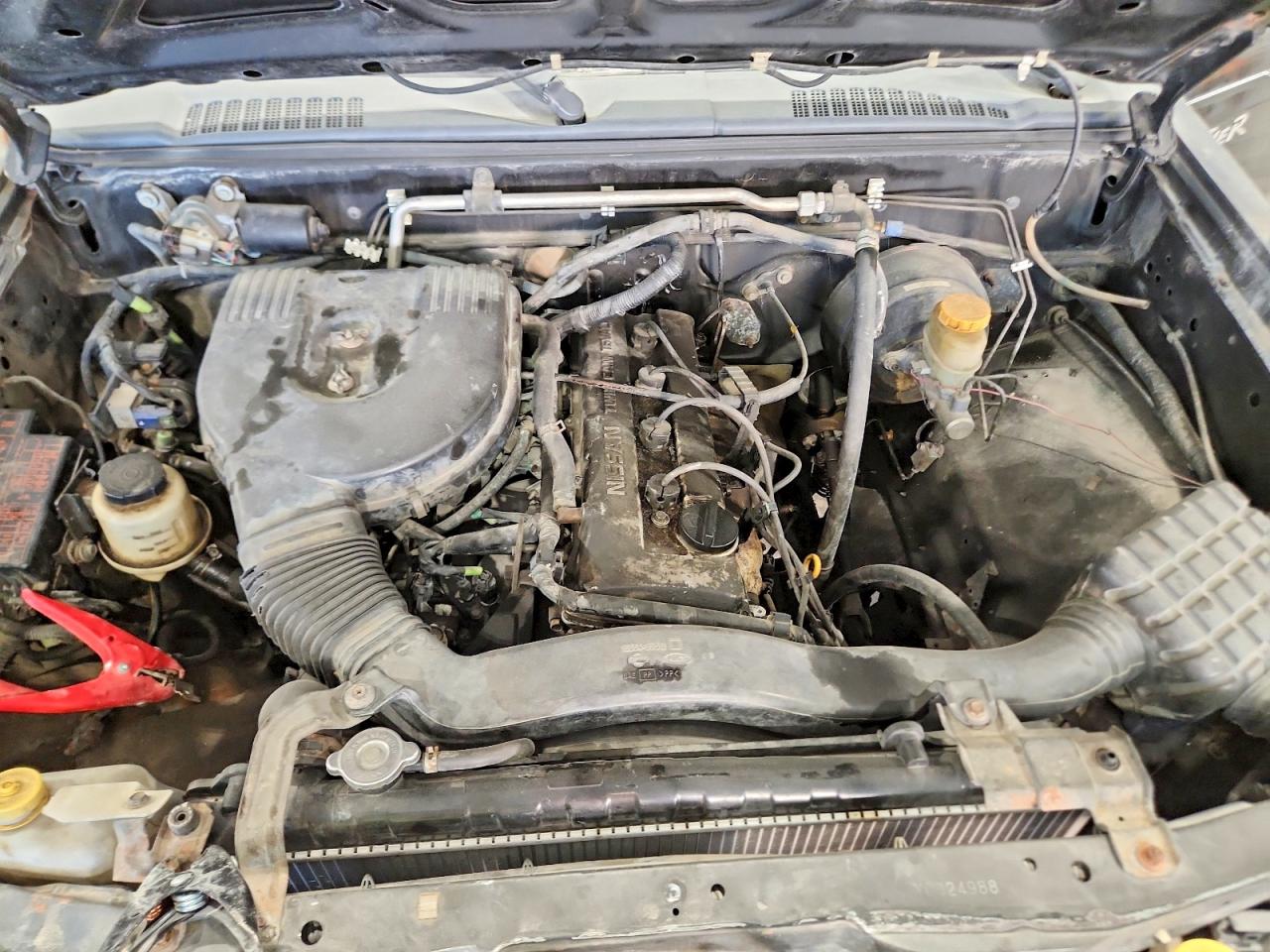 NISSAN FRONTIER 2000 — 12
