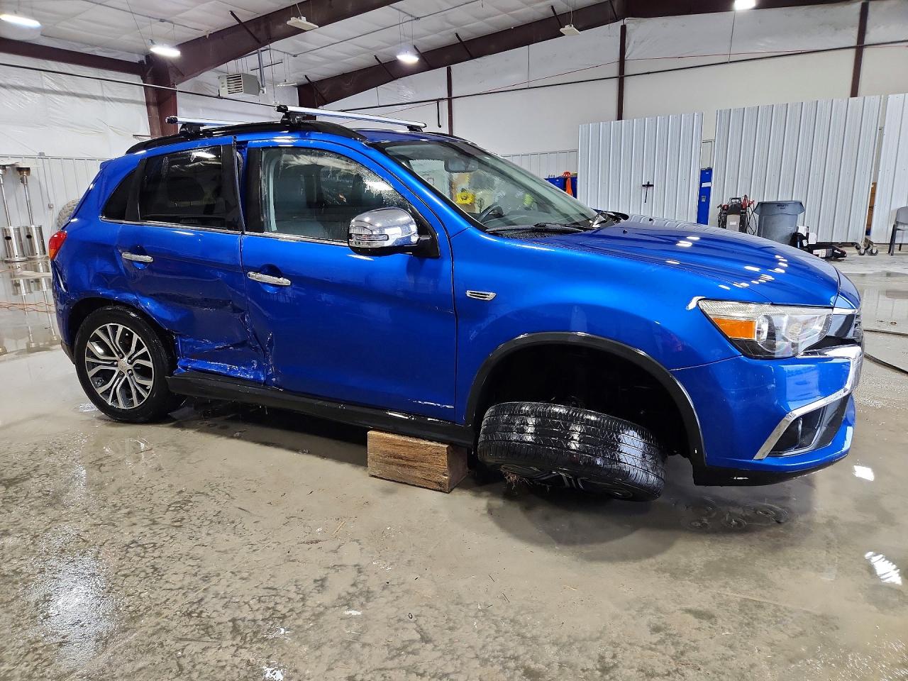 MITSUBISHI OUTLANDER SPORT 2016 — 5