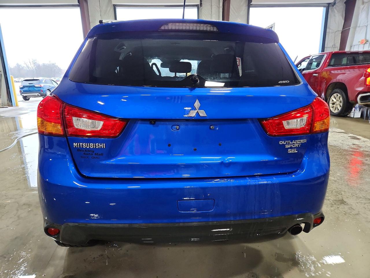 MITSUBISHI OUTLANDER SPORT 2016 — 7