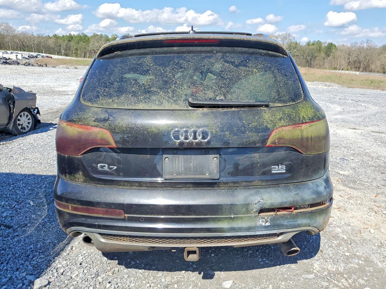 AUDI Q7 2011 — 7