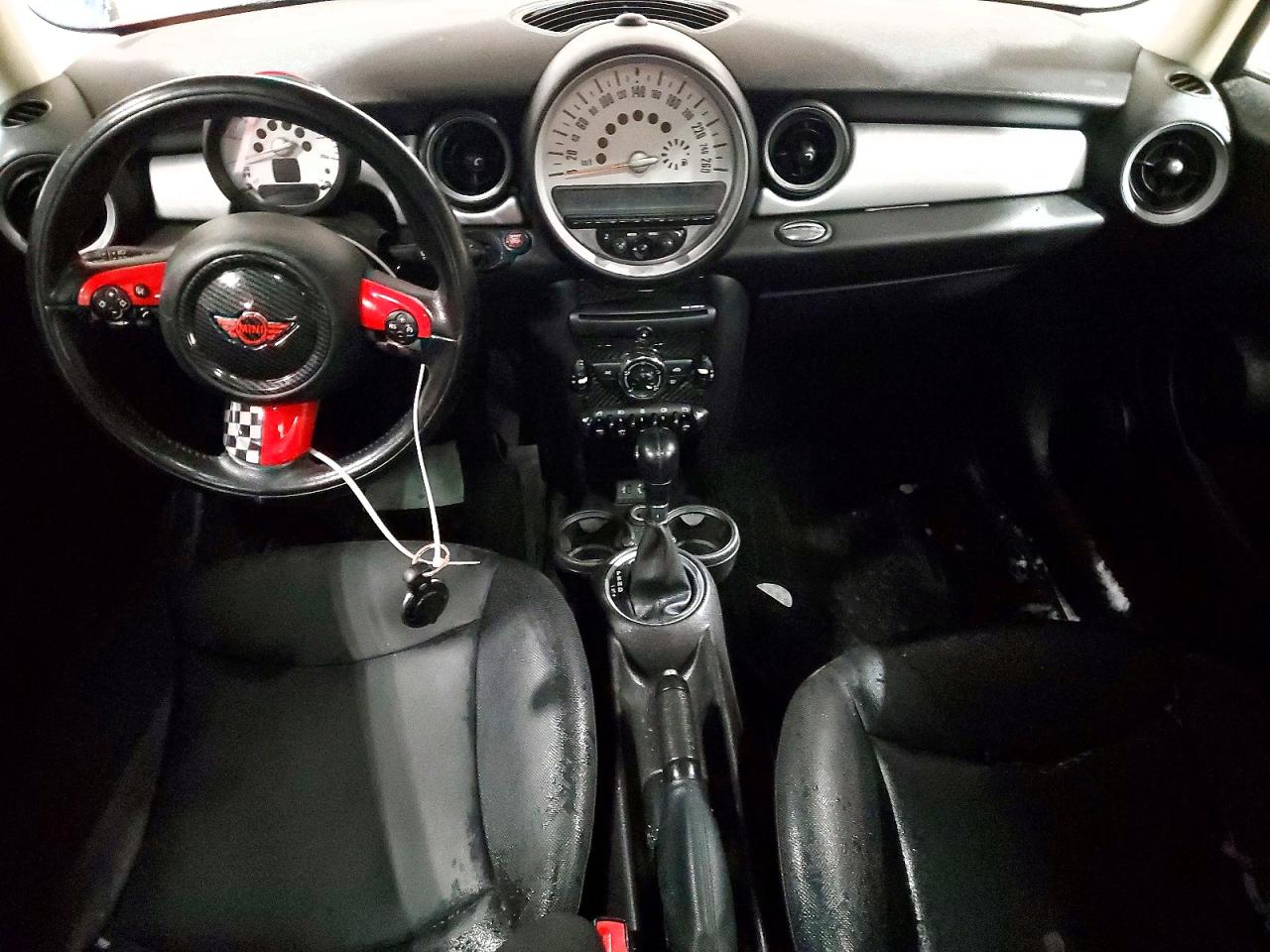 MINI COOPER 2013 — 9