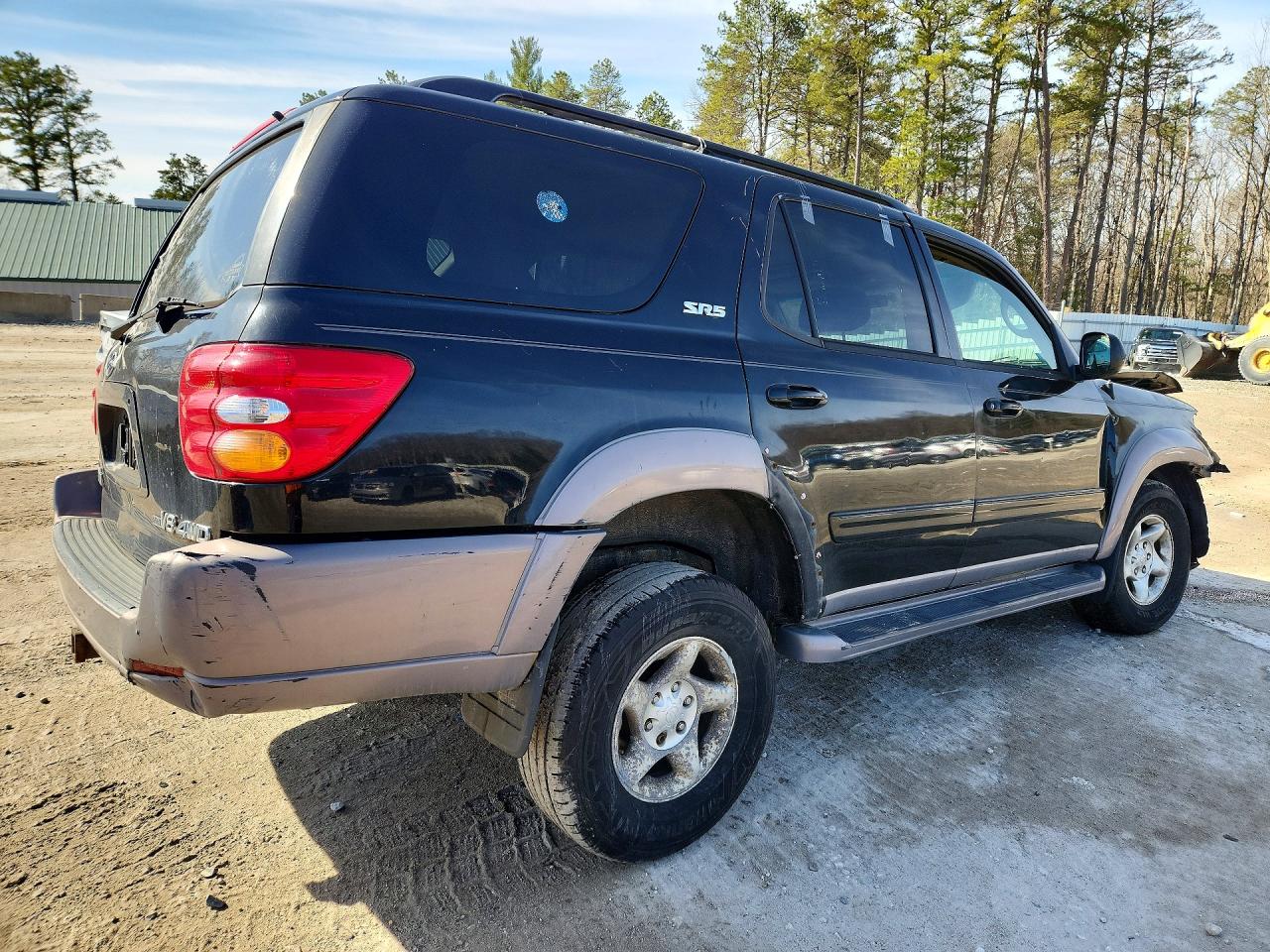 TOYOTA SEQUOIA 2002 — 4