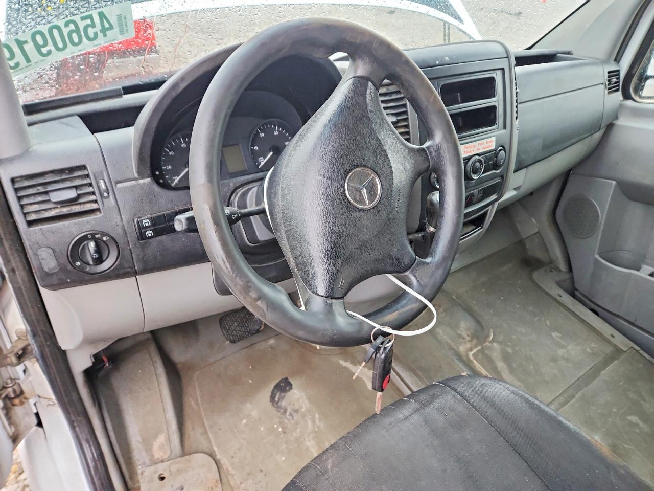 MERCEDES BENZ SPRINTER 2014 — 9