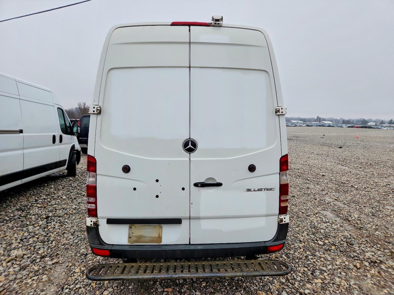 MERCEDES BENZ SPRINTER 2014 — 11