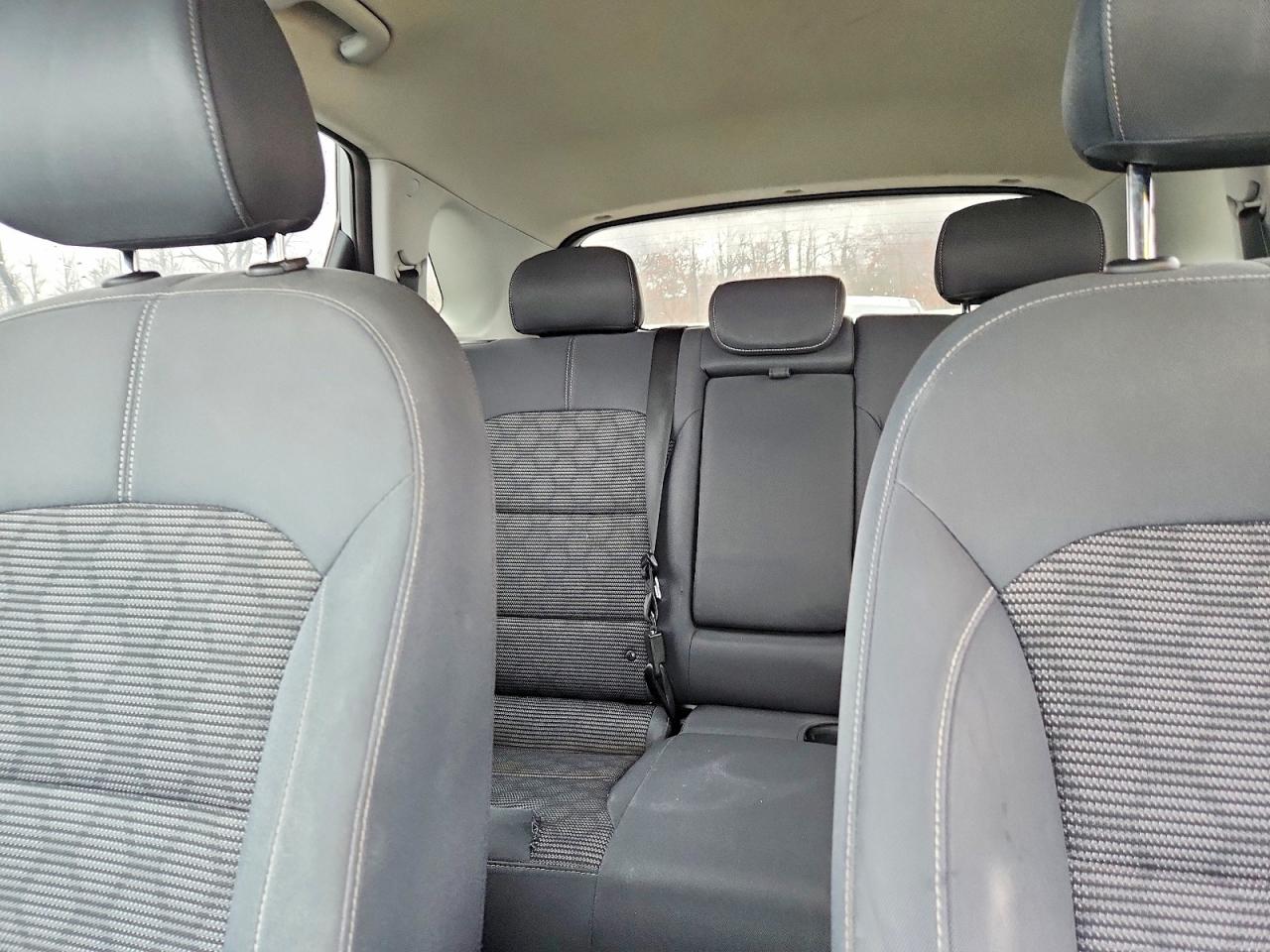 KIA NIRO 2019 — 11