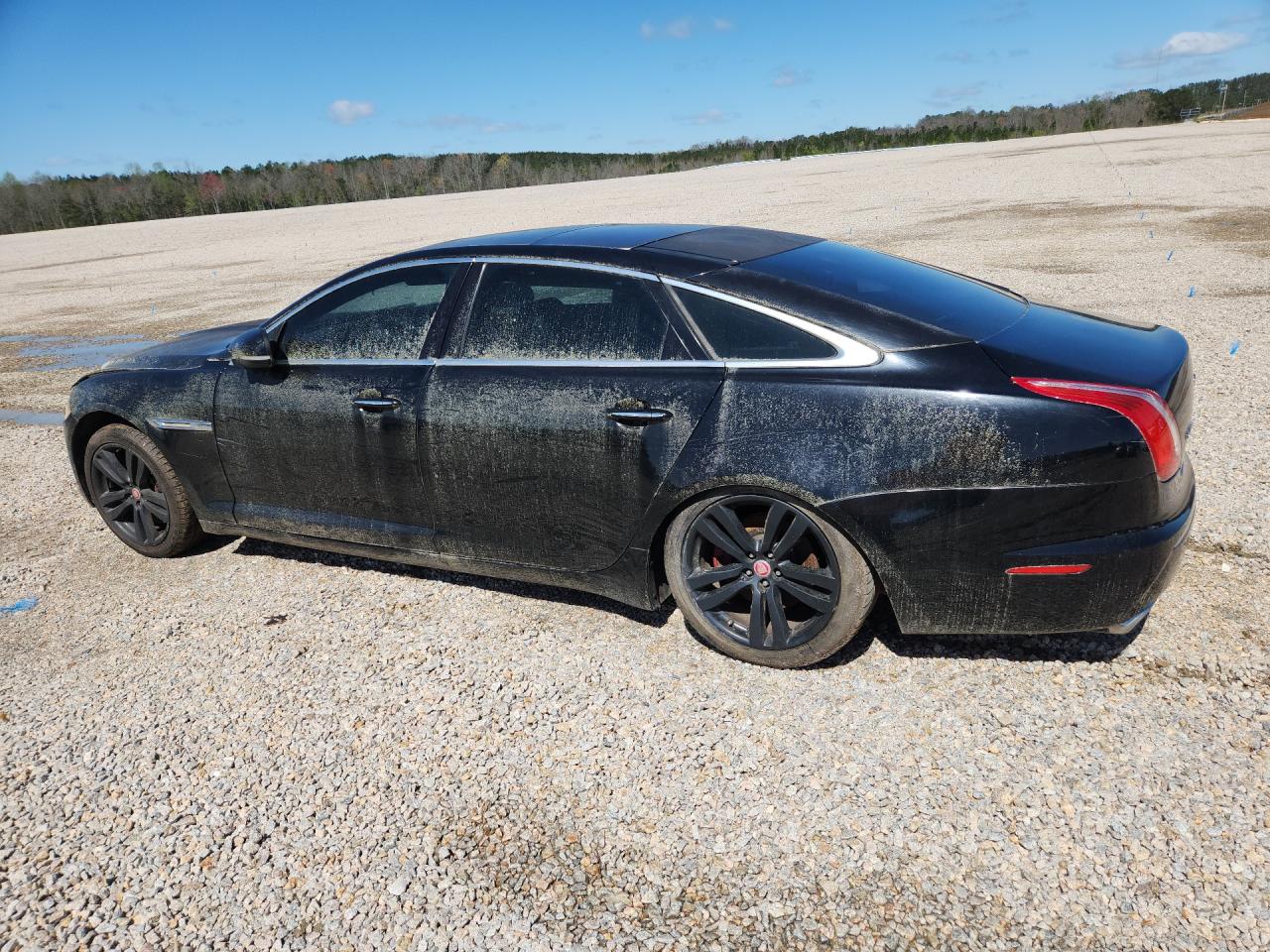 JAGUAR XJL 2011 — 3