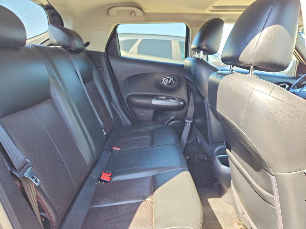 NISSAN JUKE 2012 — 11