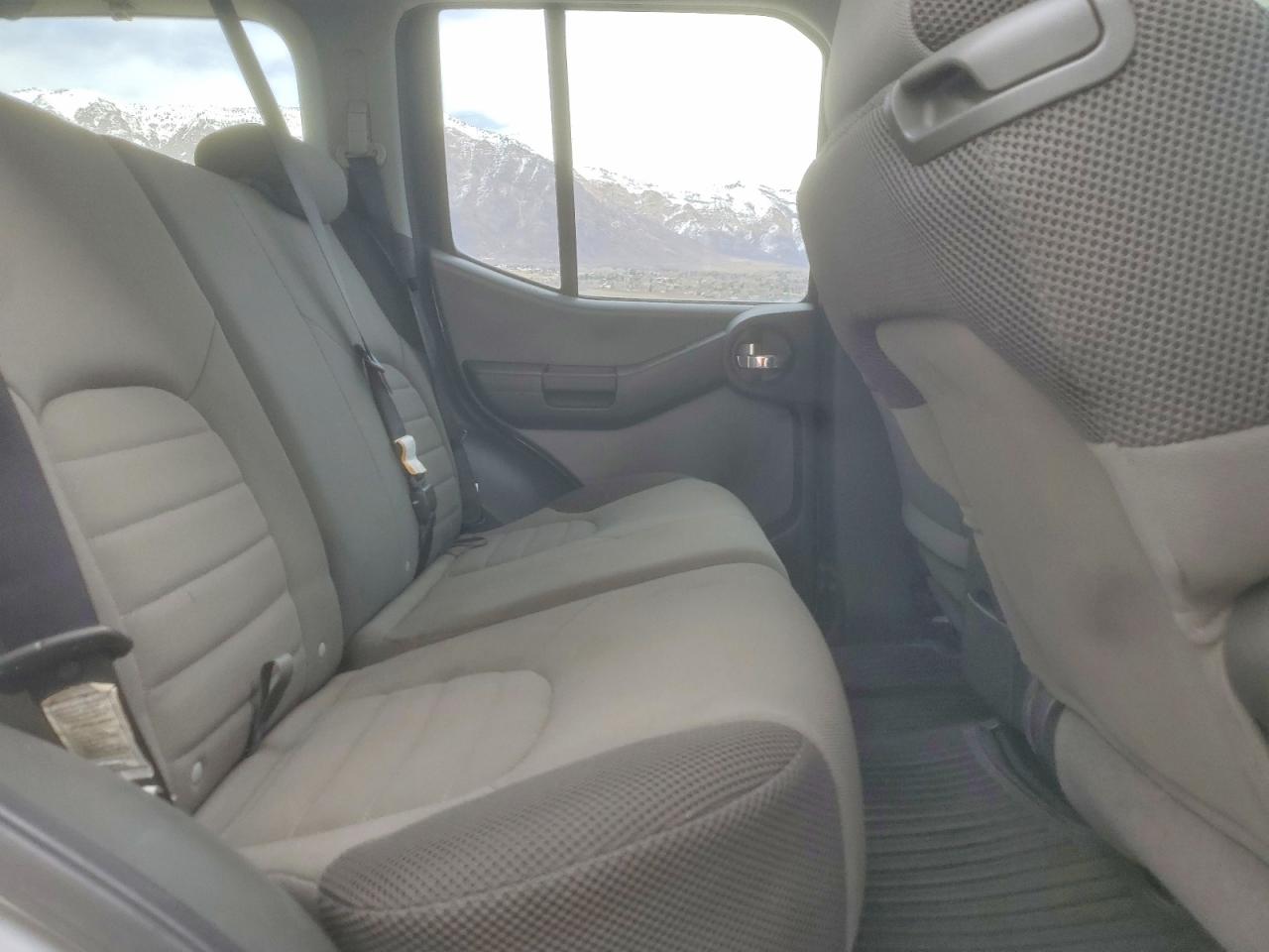 NISS XTERRA 2007 — 11