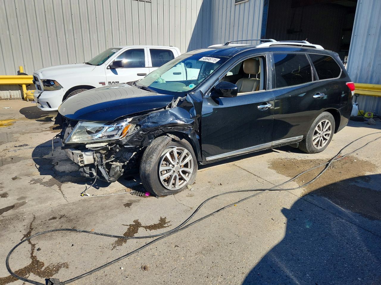 2015 NISSAN PATHFINDER SL