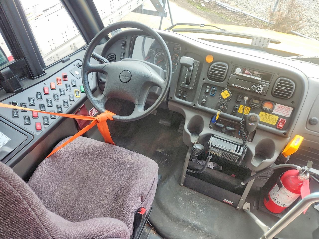 FREIGHTLINER CHASSIS 2021 — 6