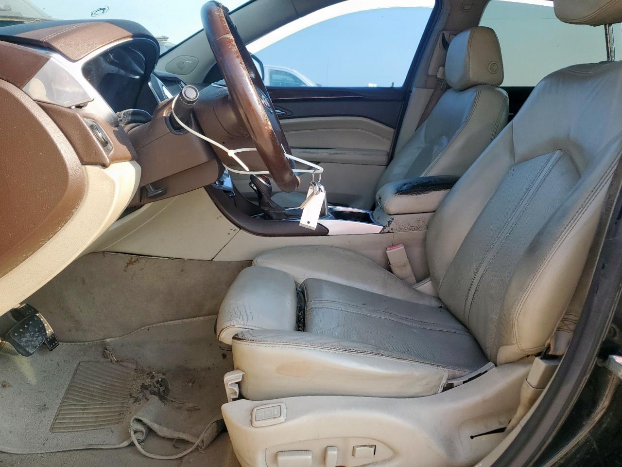 CADILLAC SRX 2015 — 8