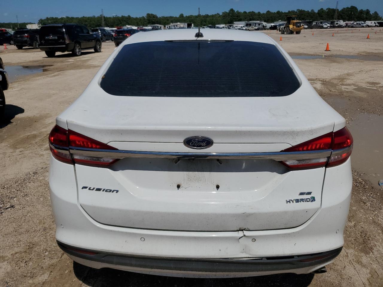 FORD FUSION 2017 — 7