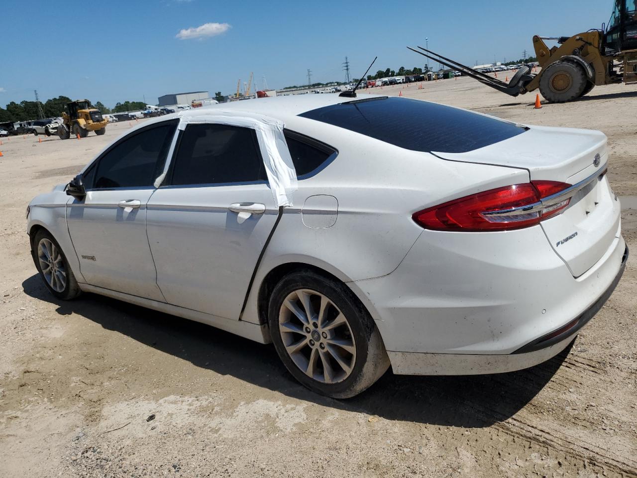 FORD FUSION 2017 — 3