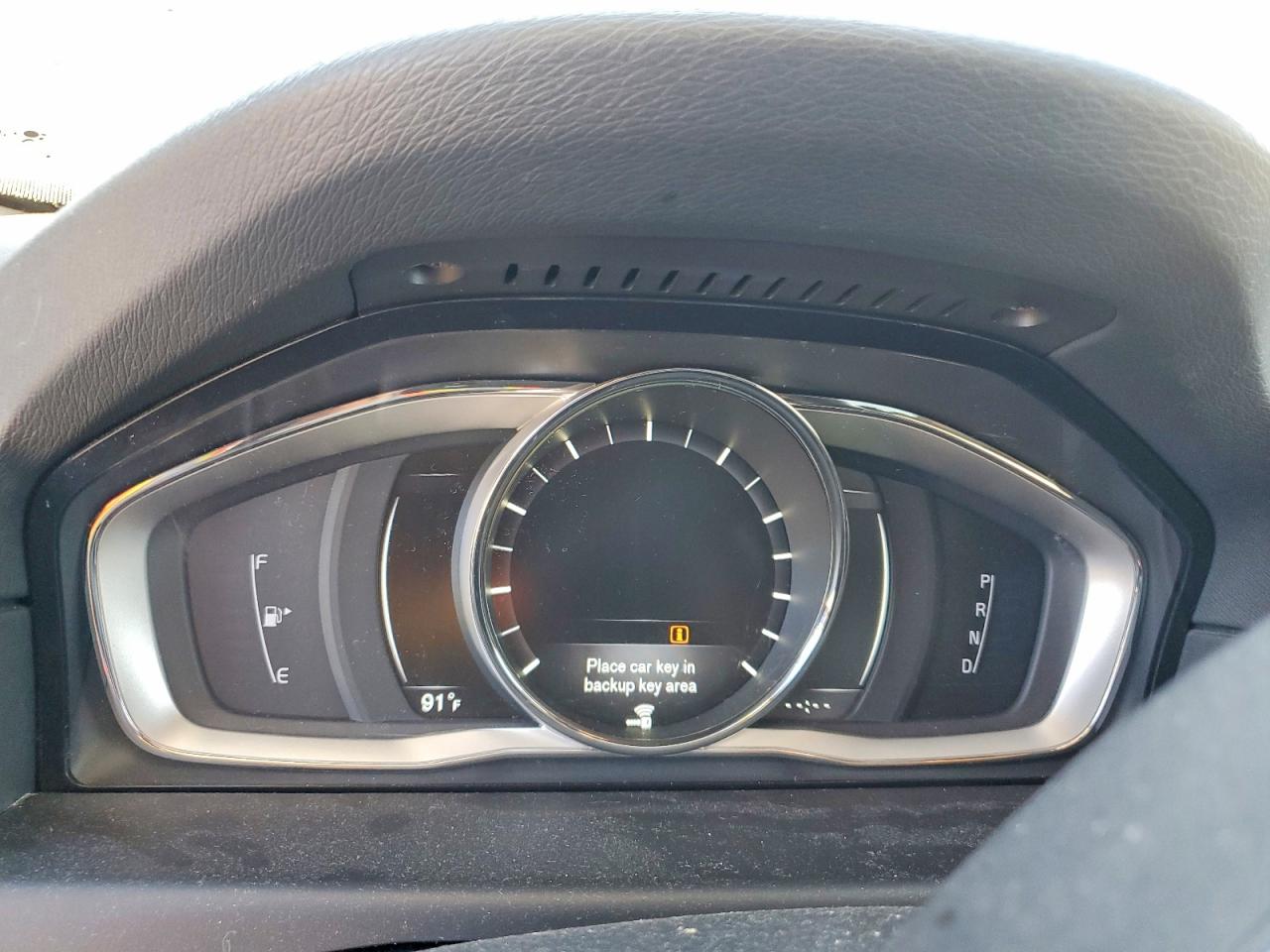 VOLVO XC70 2016 — 9