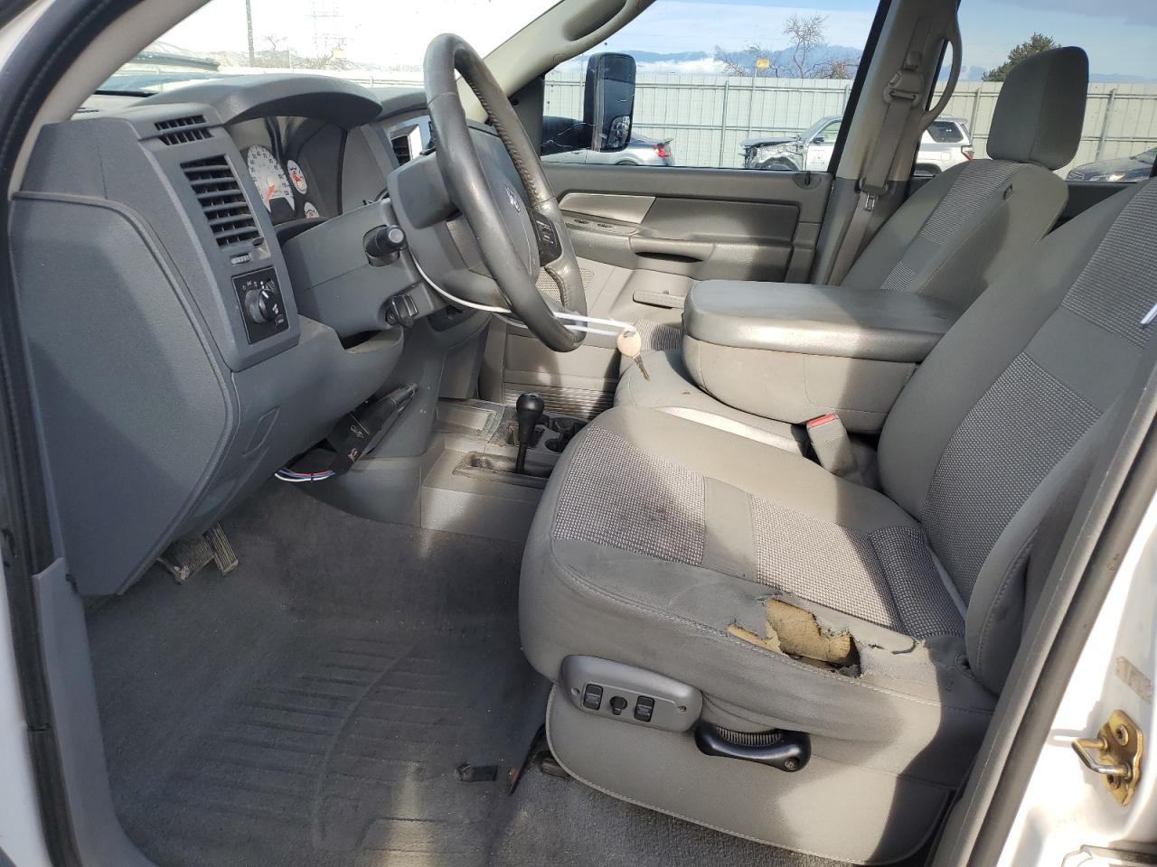 DODGE RAM 2500 2004 — 8