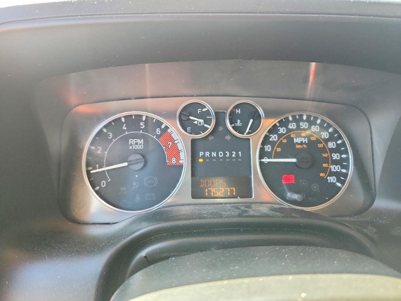 HUMMER H3 2007 — 10
