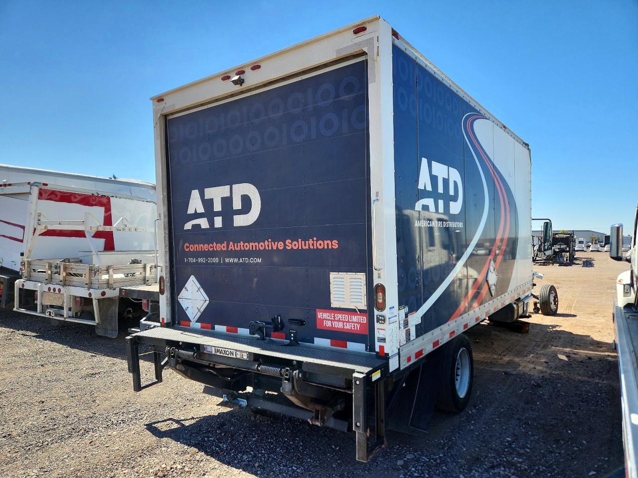 2025 FREIGHTLINER M2 106 MEDIUM DUTY
