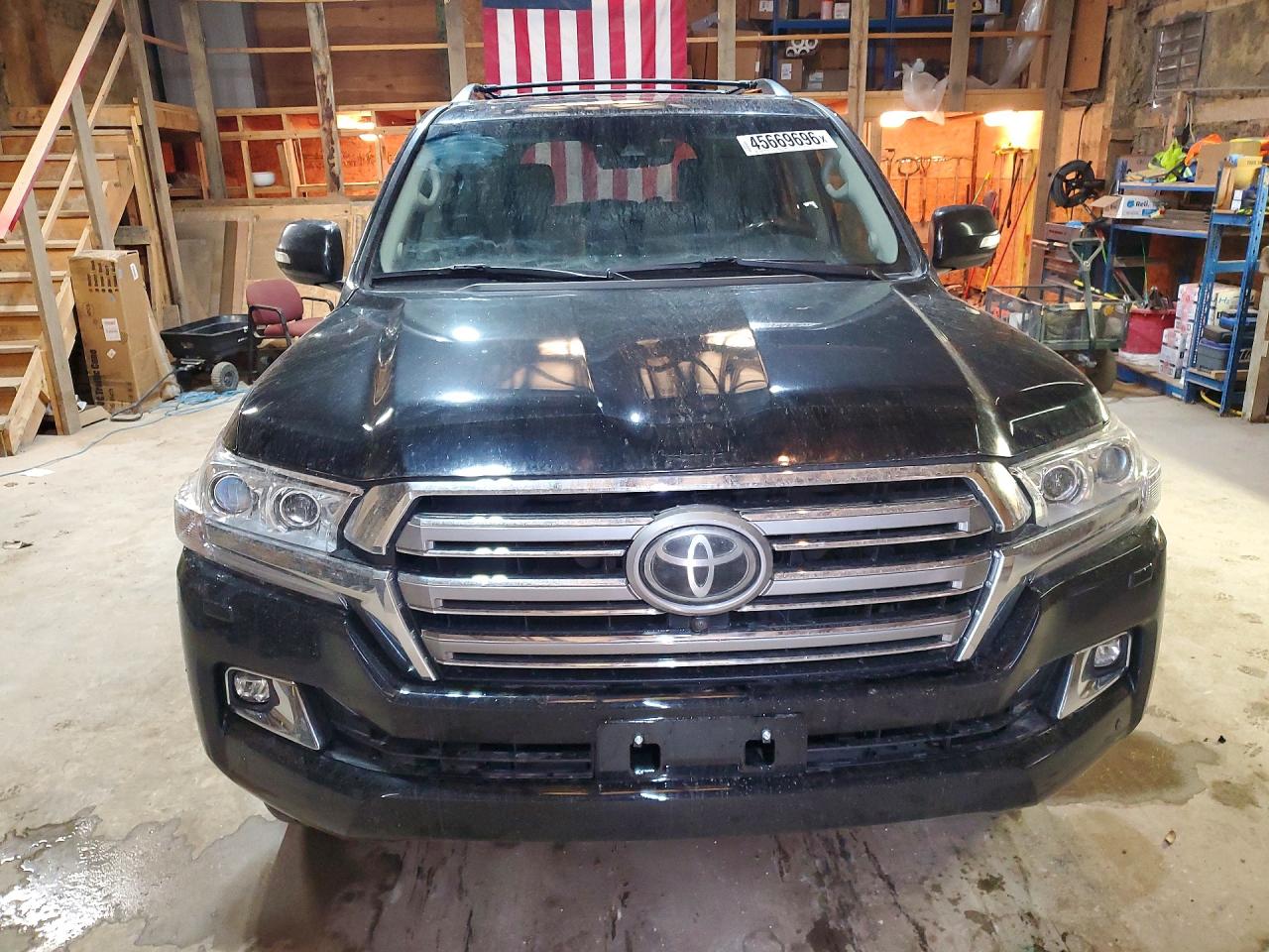 TOYOTA LAND CRUISER 2019 — 6