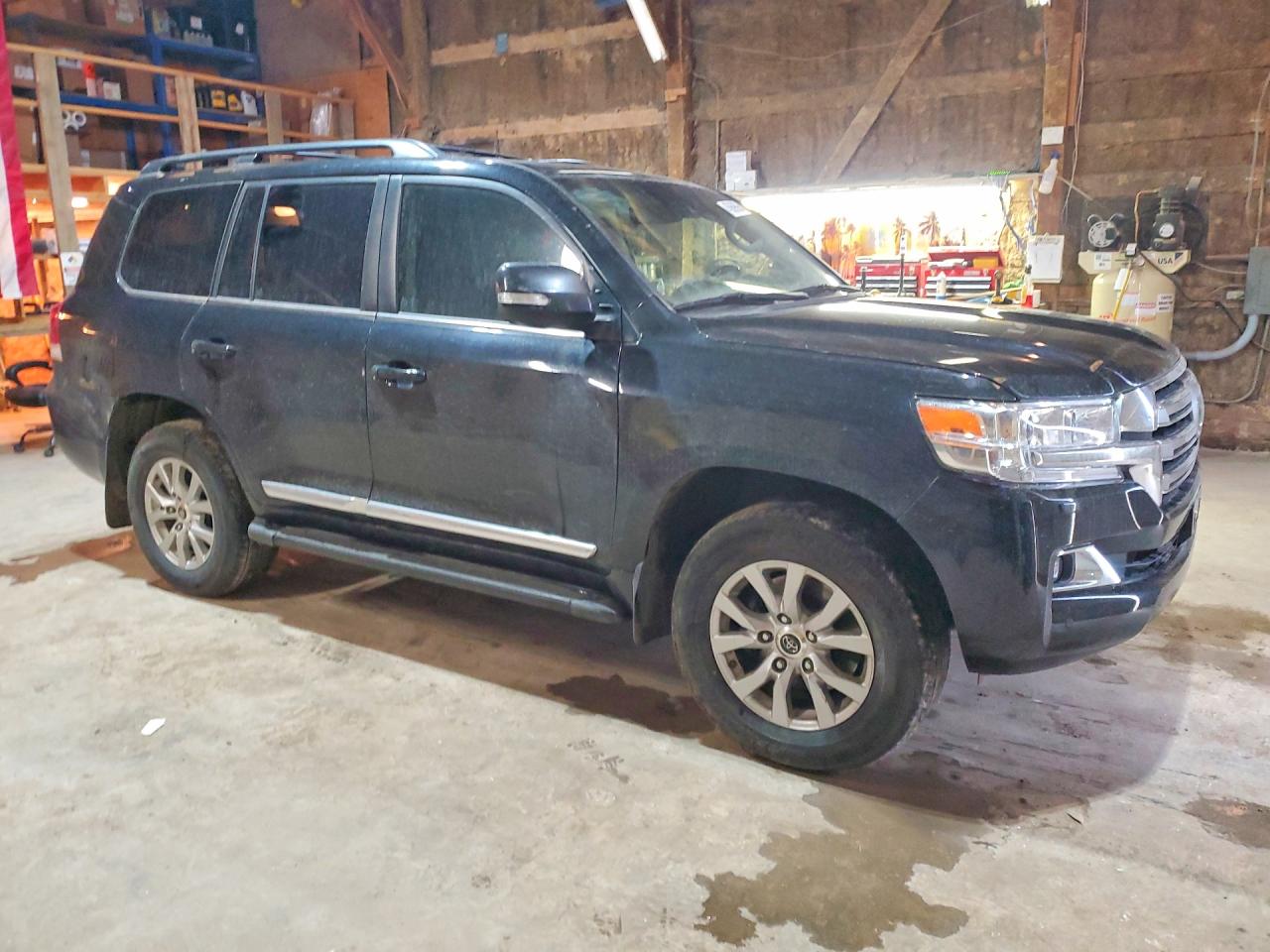 TOYOTA LAND CRUISER 2019 — 5