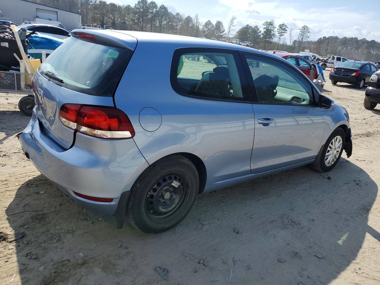 VOLKSWAGEN GOLF 2012 — 4