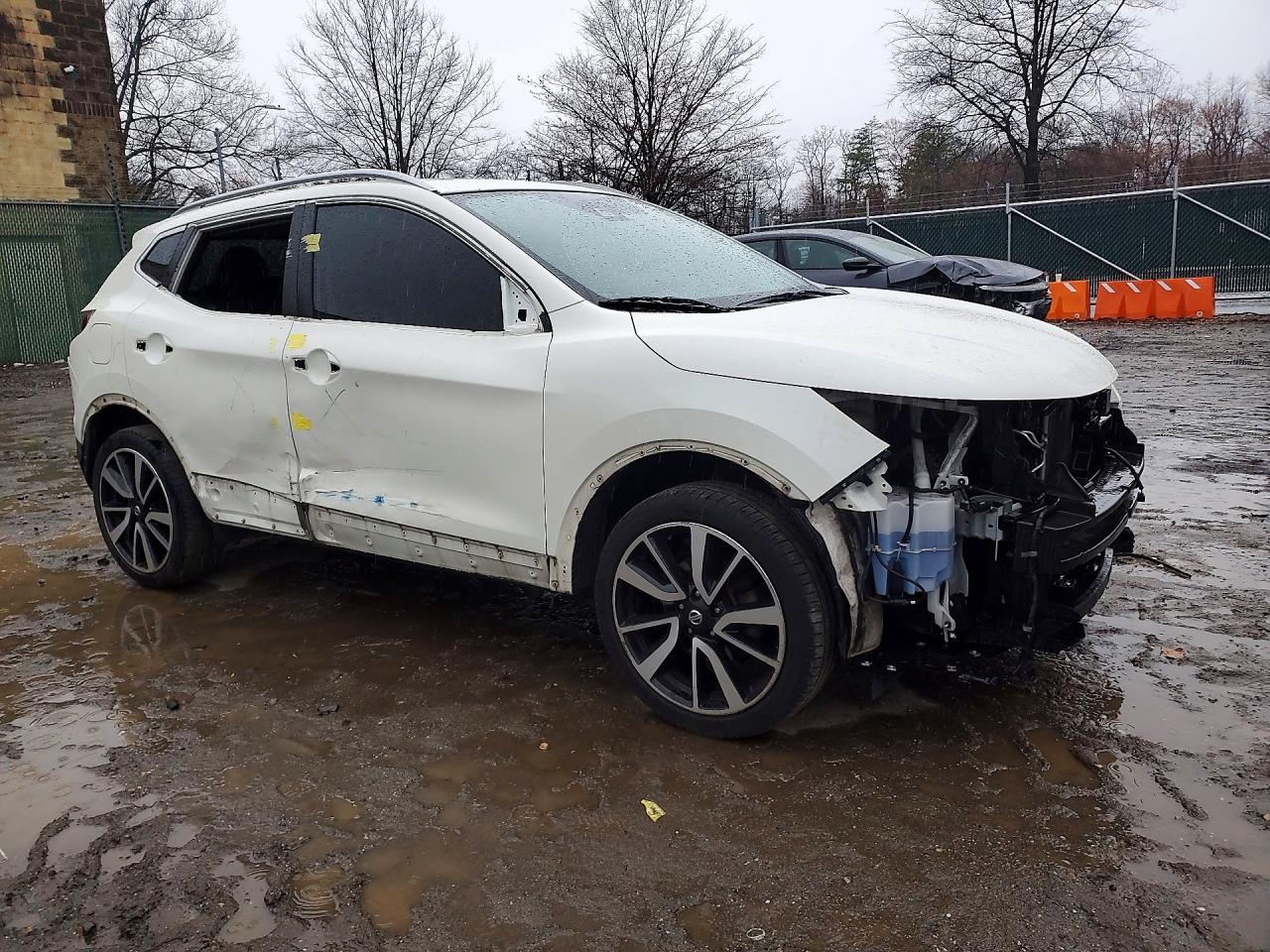 2017 NISSAN ROGUE SPORT SL