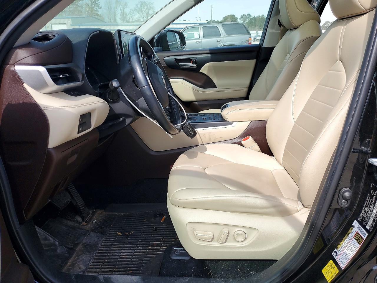 TOYOTA HIGHLANDER 2020 — 8