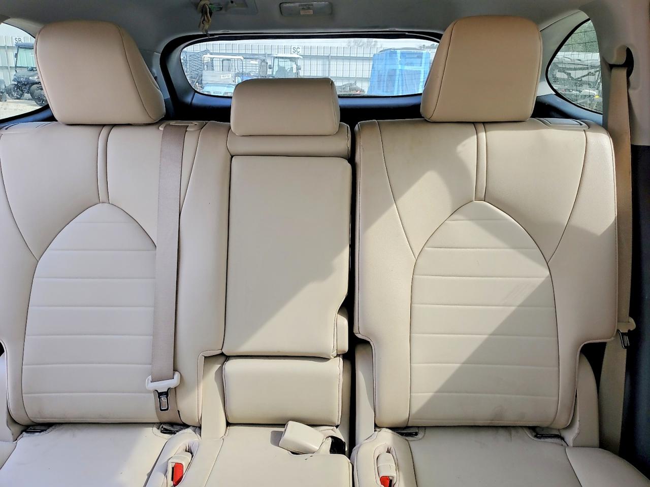 TOYOTA HIGHLANDER 2020 — 11