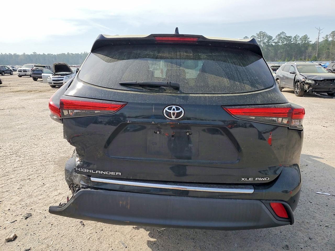 TOYOTA HIGHLANDER 2020 — 7