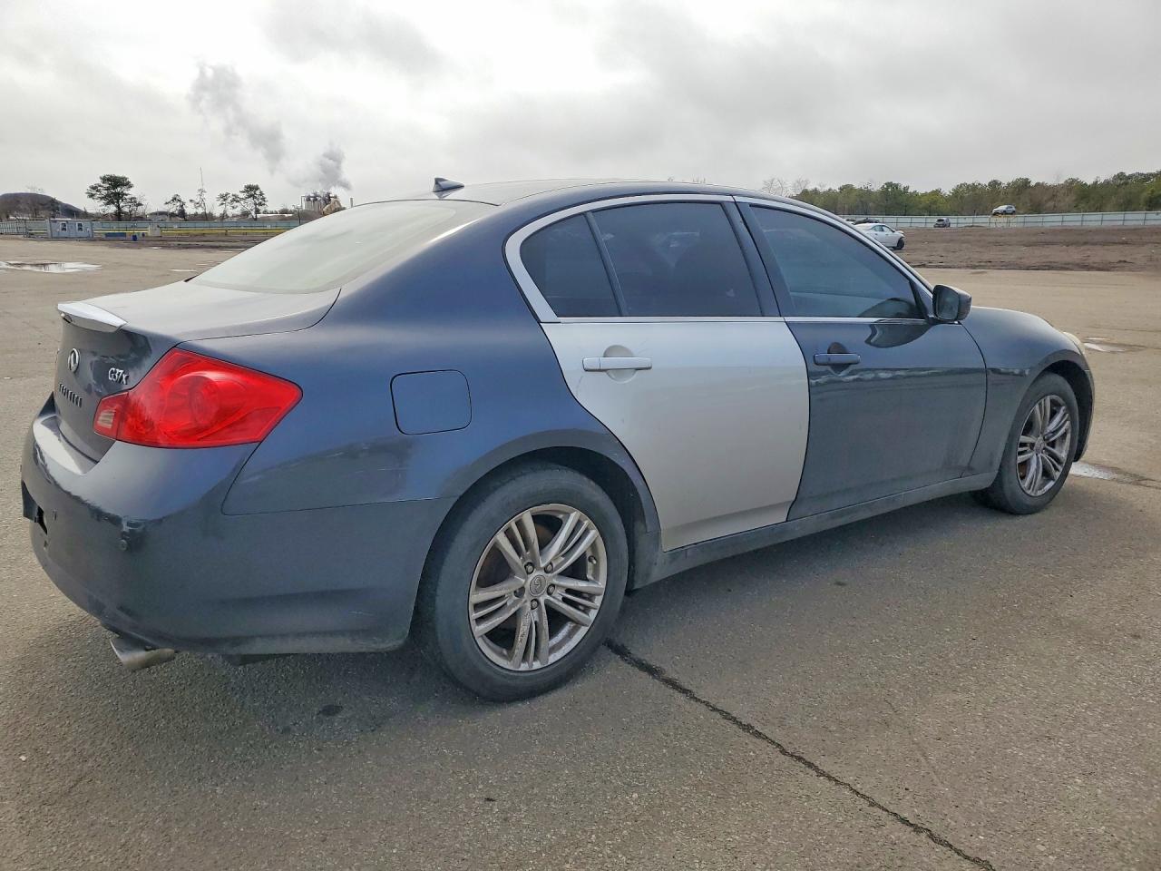 INFINITI G37 2012 — 4