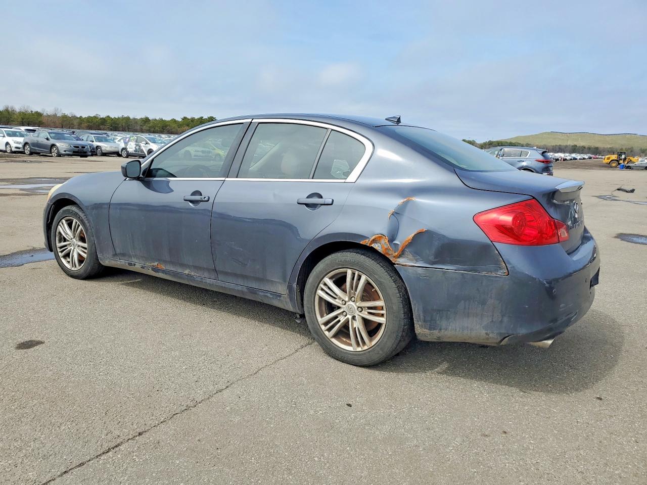 INFINITI G37 2012 — 3