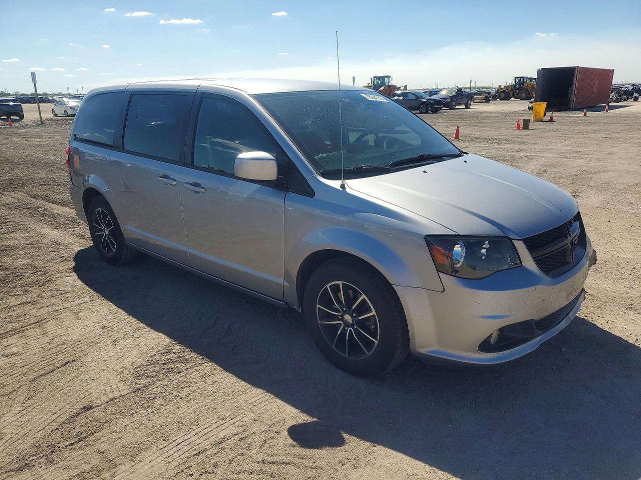2018 DODGE GRAND CARAVAN SE
