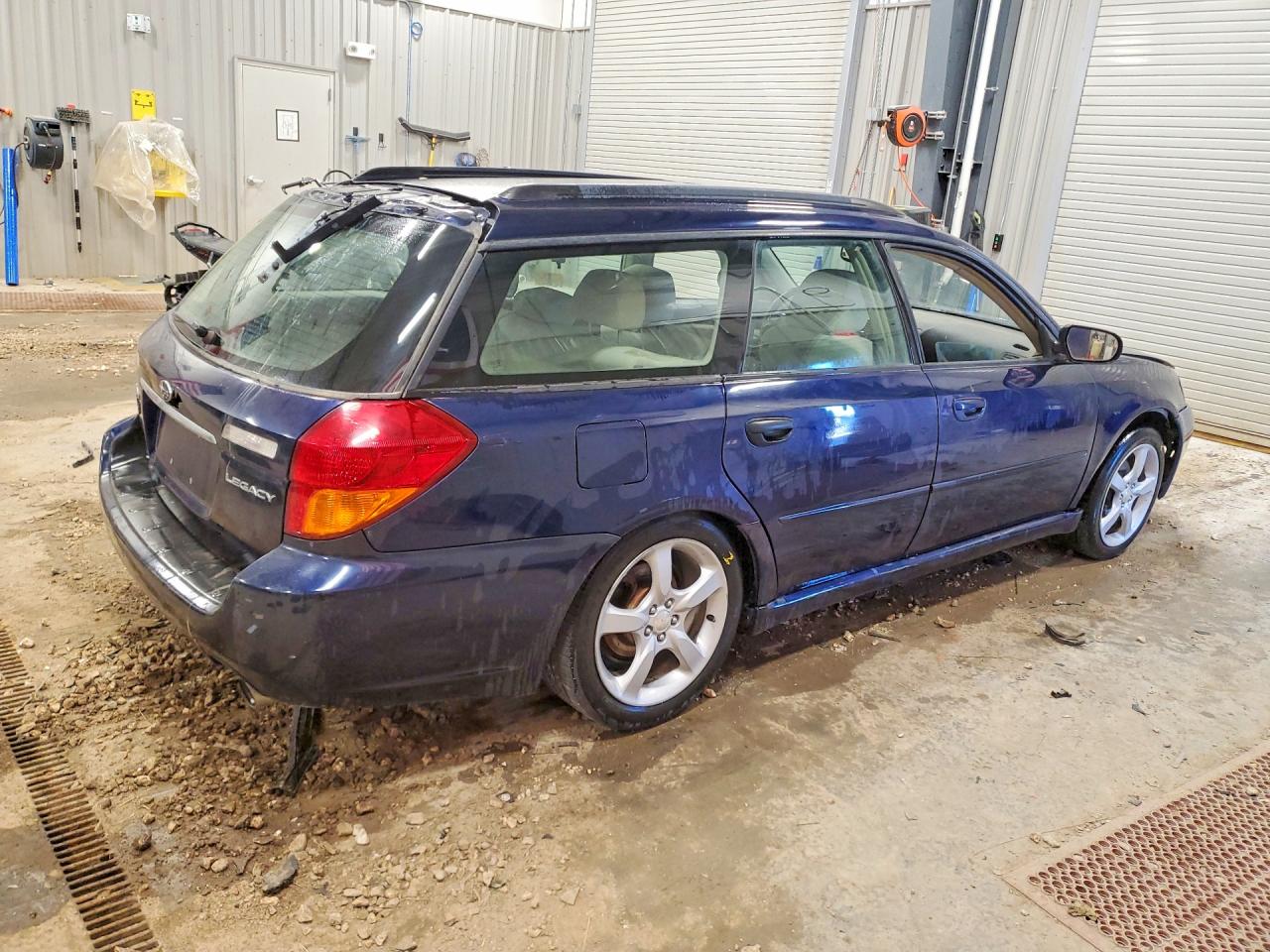 SUBARU LEGACY 2006 — 4