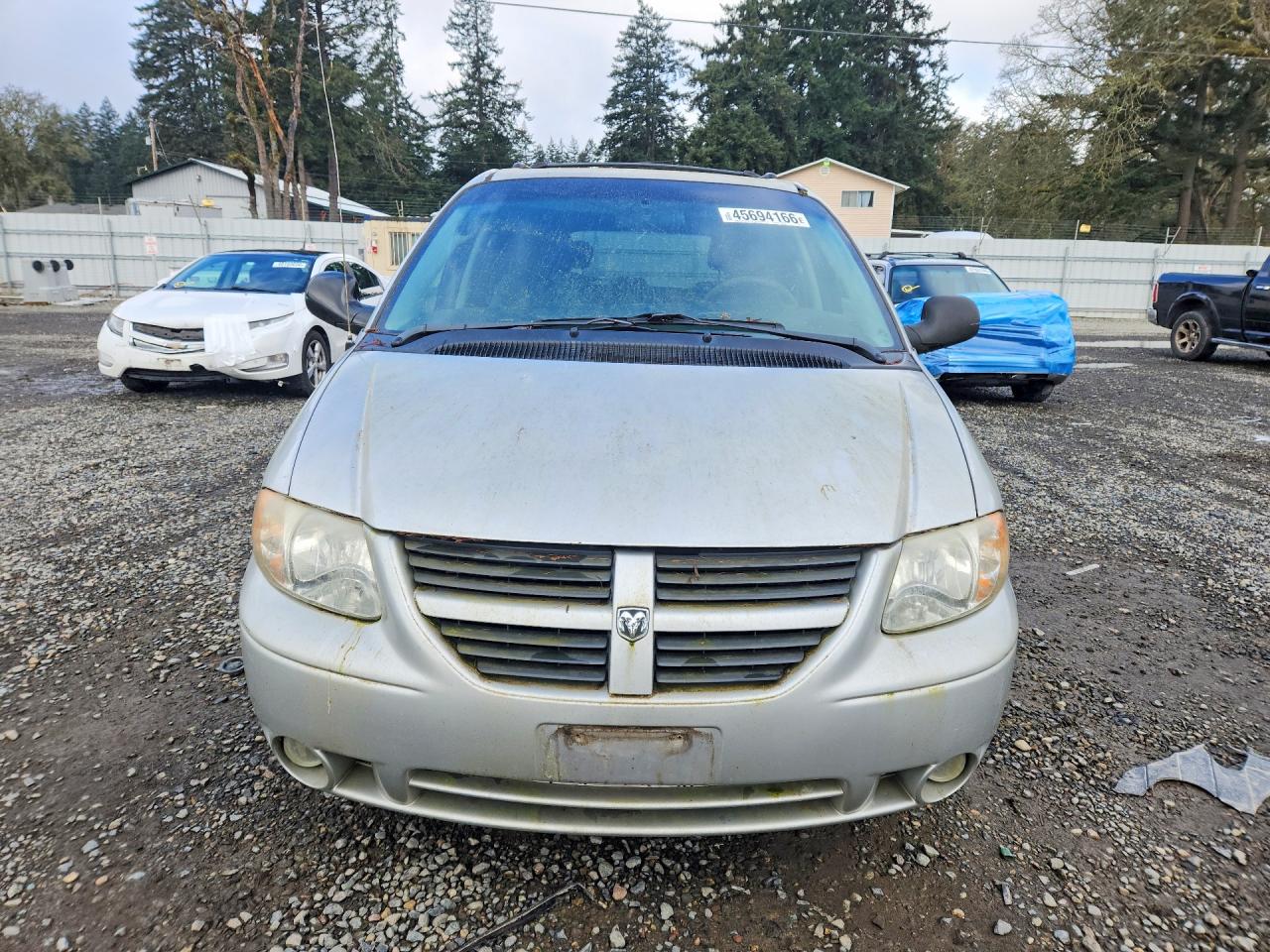 DODG CARAVAN 2005 — 6