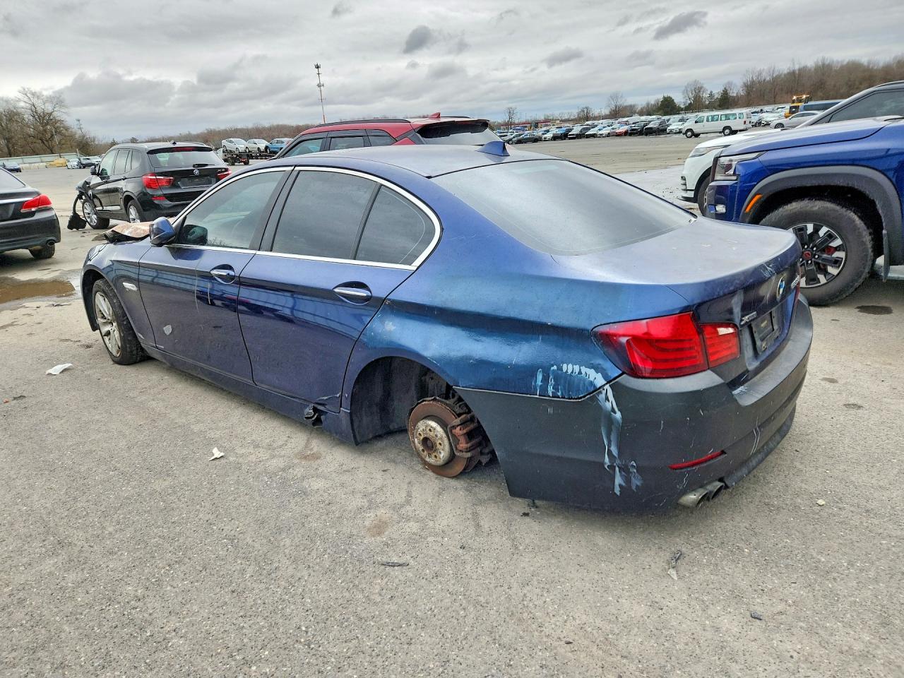 BMW 5 SERIES 2013 — 3