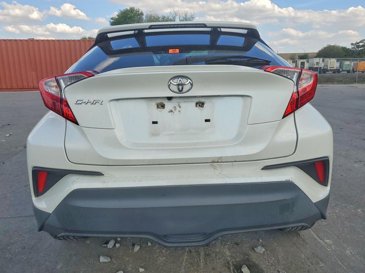 TOYOTA C-HR 2020 — 7