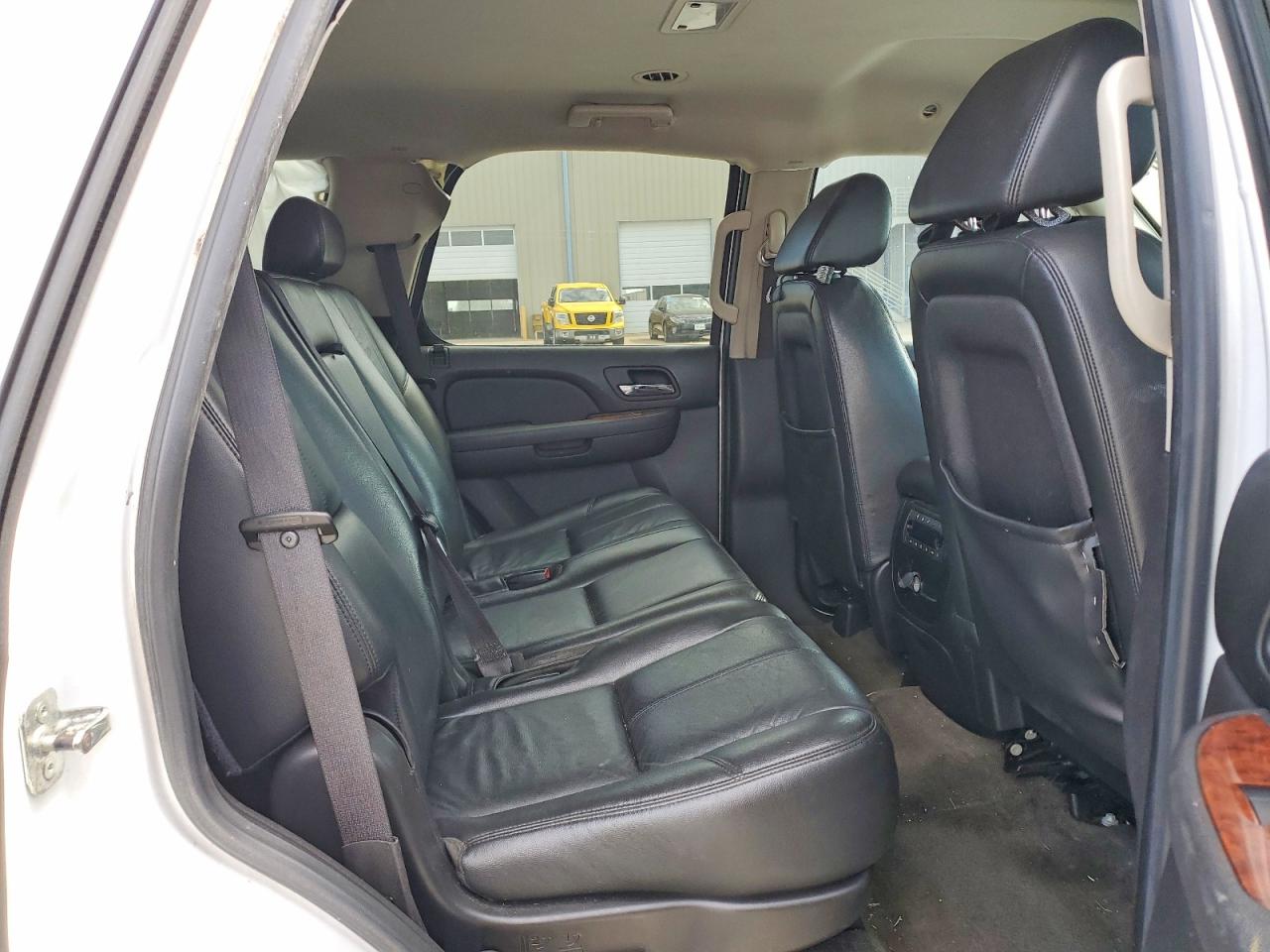 CHEVROLET TAHOE 2008 — 11