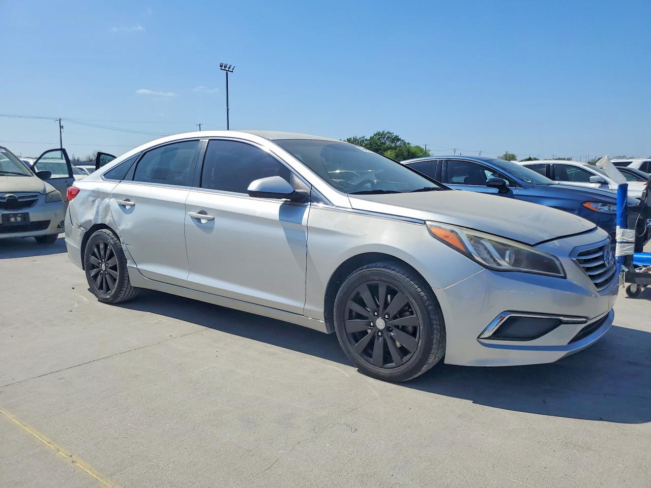 HYUNDAI SONATA 2016 — 5