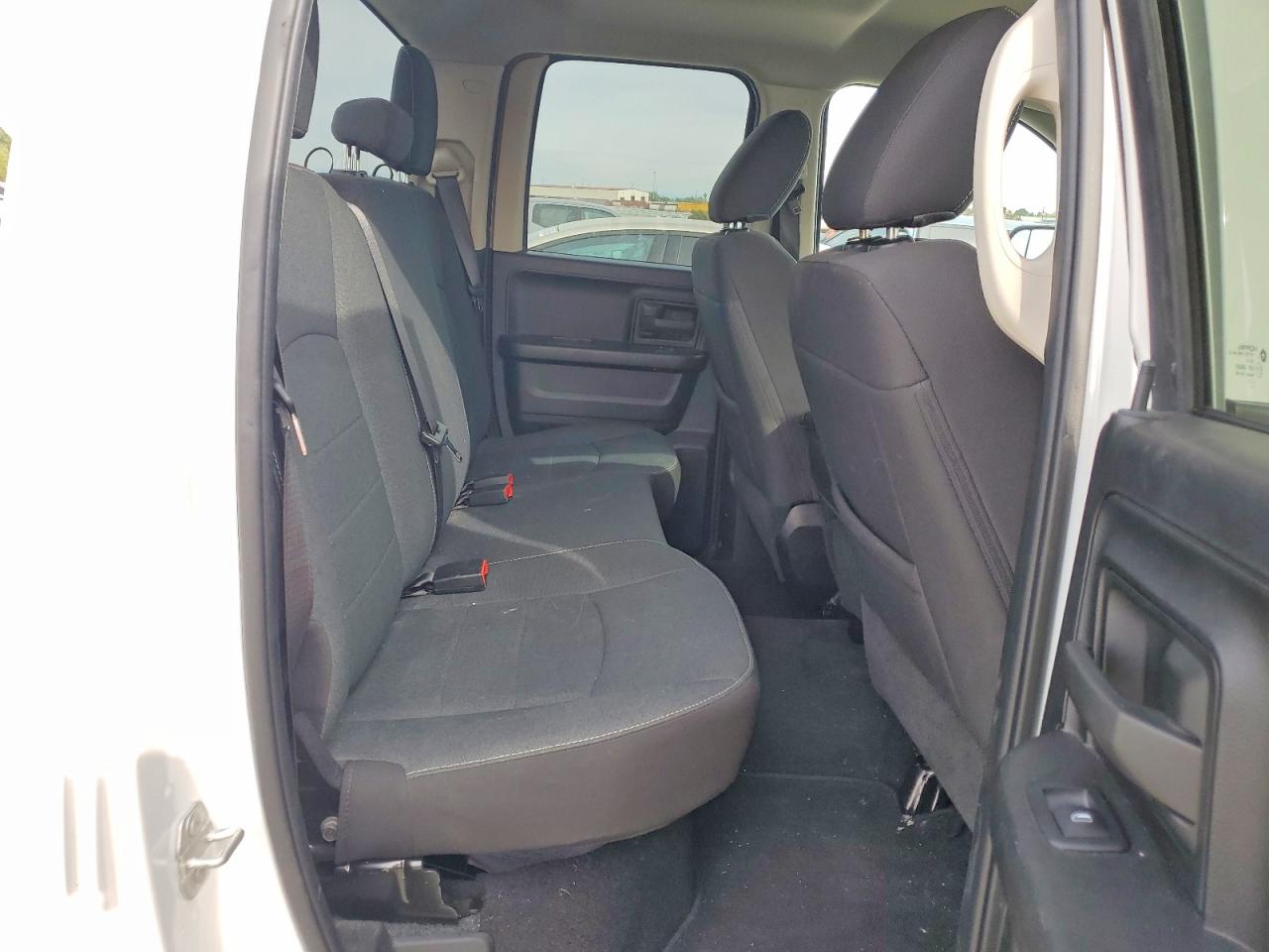 DODGE RAM 1500 2024 — 11