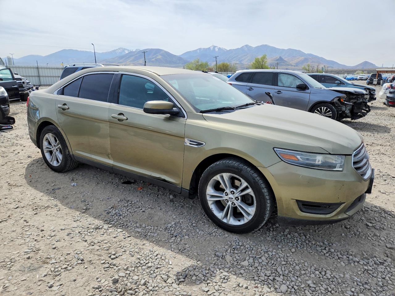 2013 FORD TAURUS SEL