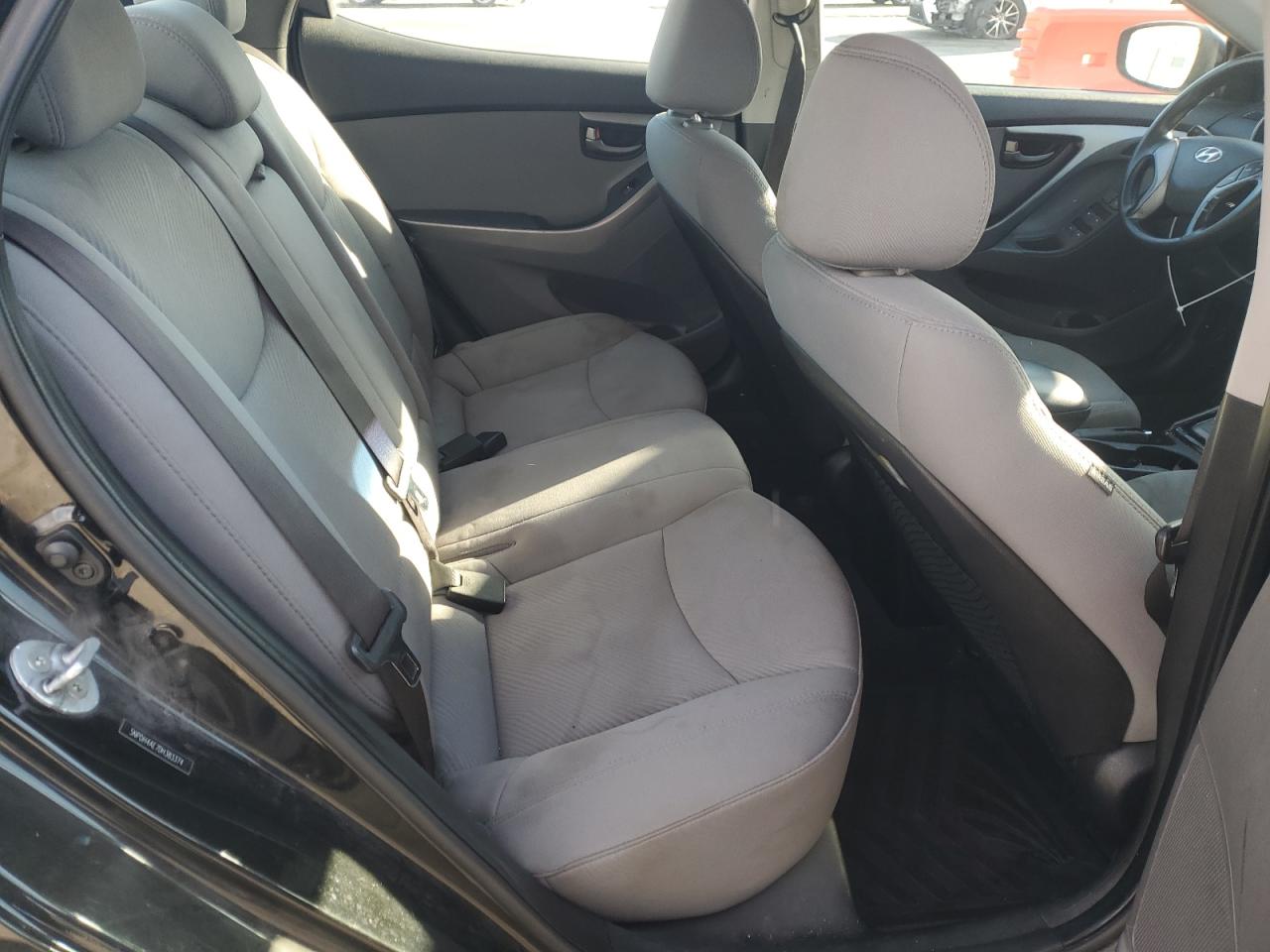 HYUNDAI ELANTRA 2013 — 11