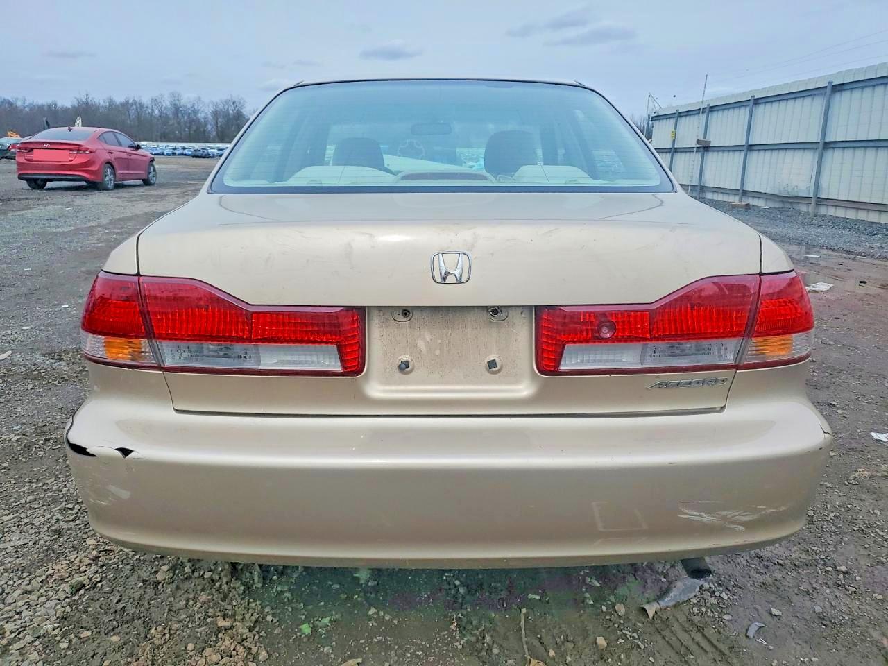 HONDA ACCORD 2001 — 7