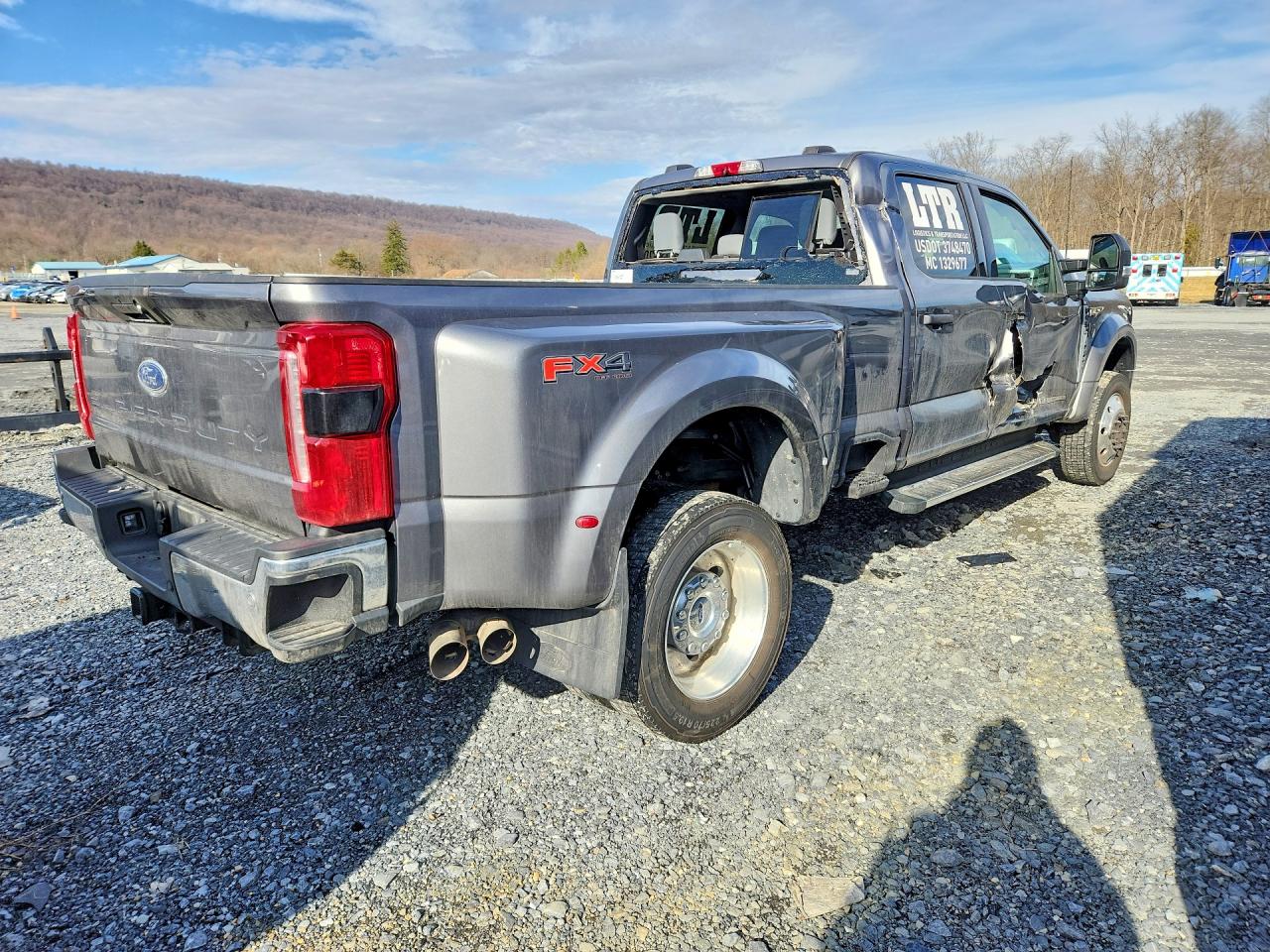 FORD F450 2023 — 4