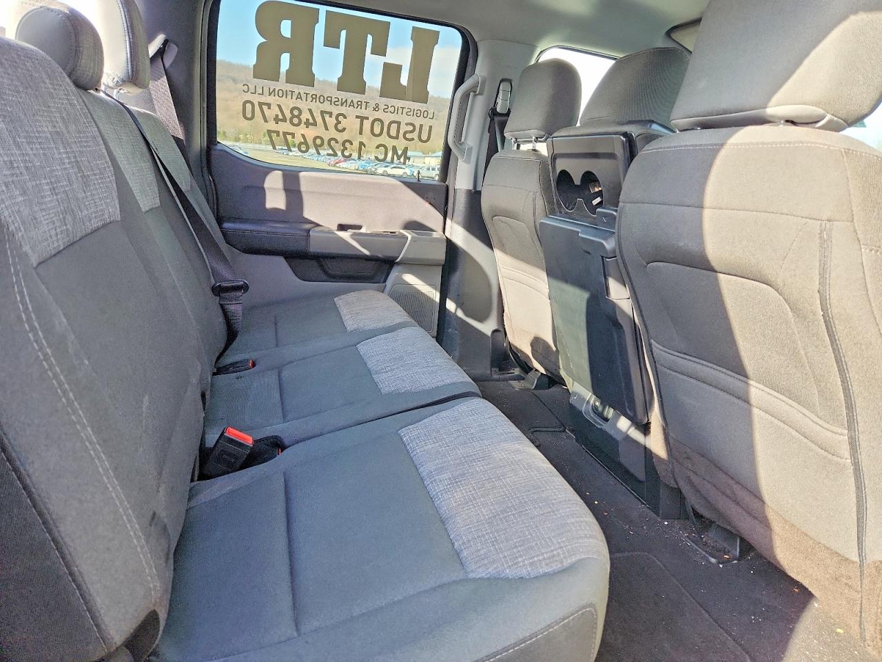 FORD F450 2023 — 12