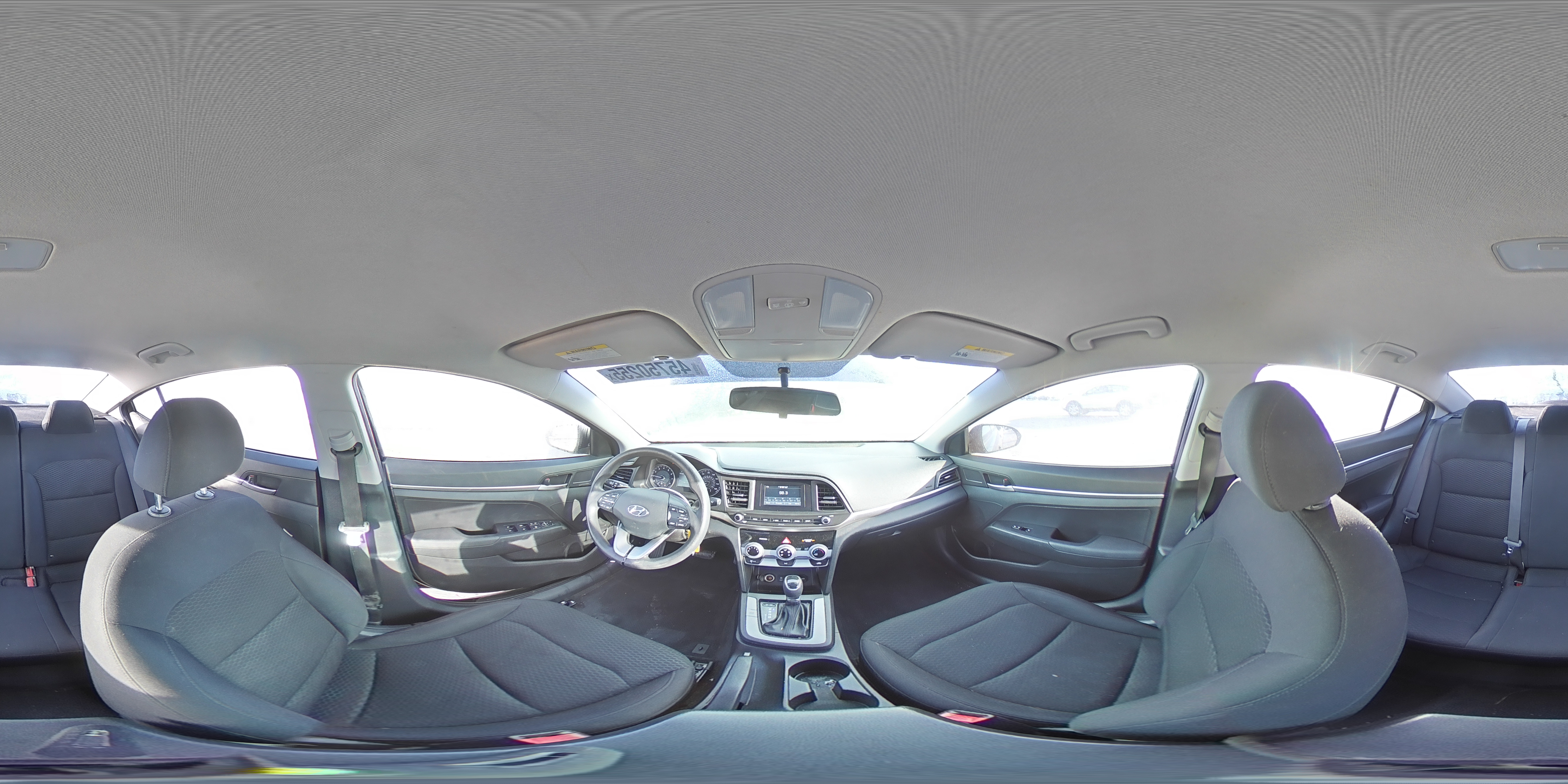 HYUNDAI ELANTRA 2019 — 13