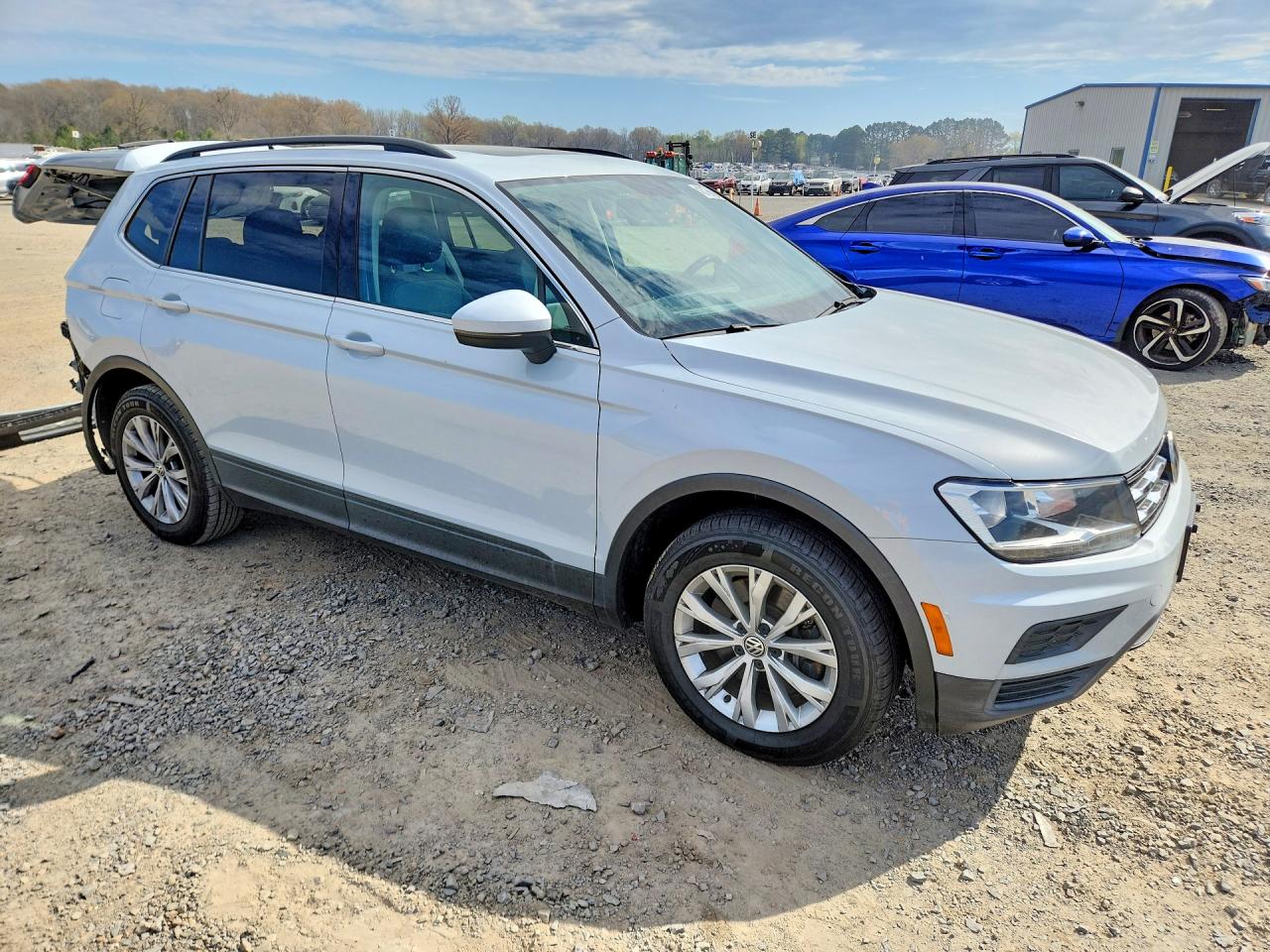 2019 VOLKSWAGEN TIGUAN SE